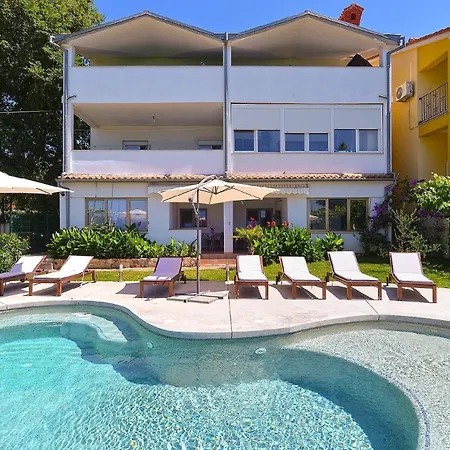 Fuer 4 Personen Ca 42 Qm In Fazana-surida, Istrien Istrische Riviera Apartment *