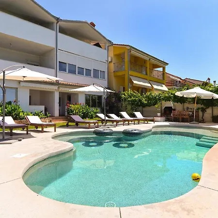 Fuer 4 Personen Ca 42 Qm In Fazana-surida, Istrien Istrische Riviera Apartment Valbandon