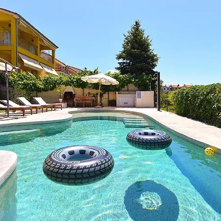 Apartment Fuer 4 Personen Ca 42 Qm In Fazana-surida, Istrien Istrische Riviera Valbandon